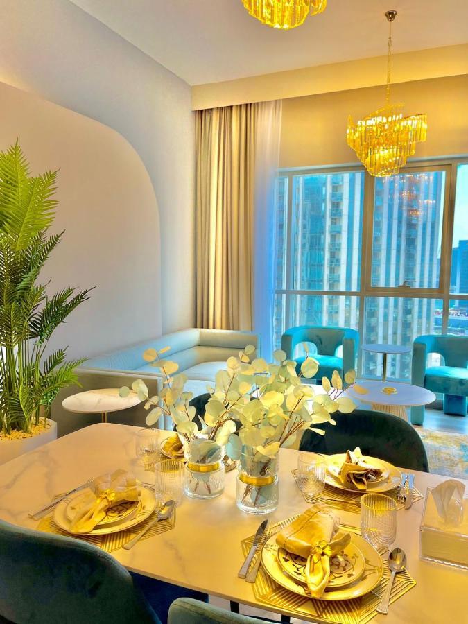 First Class 2Br With Burj Khalifa & Downtown View Dubái Exterior foto