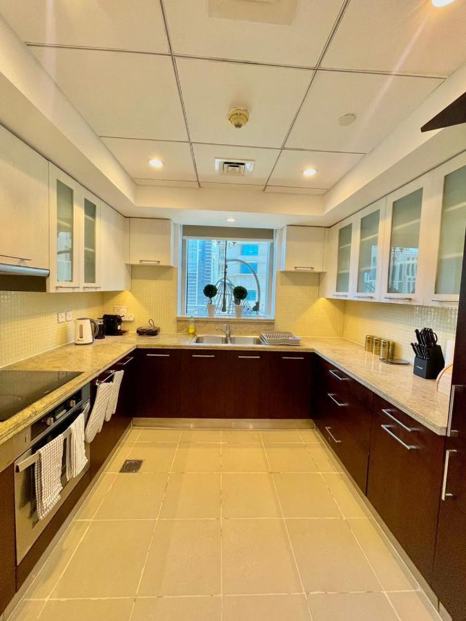 First Class 2Br With Burj Khalifa & Downtown View Dubái Exterior foto
