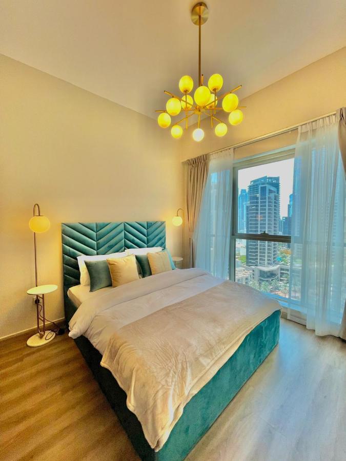 First Class 2Br With Burj Khalifa & Downtown View Dubái Exterior foto