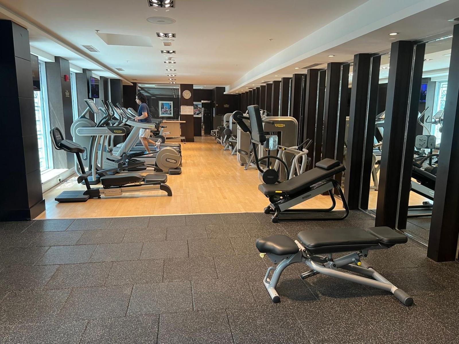 First Class 2Br With Burj Khalifa & Downtown View Dubái Exterior foto